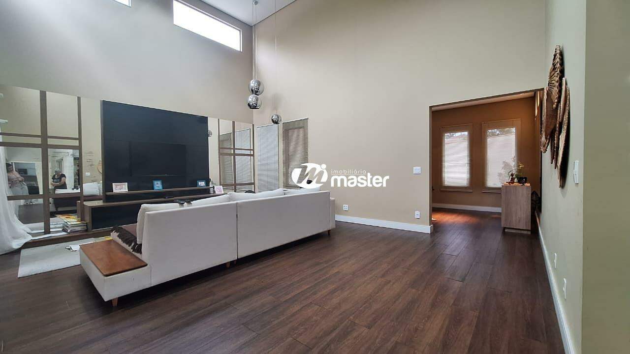 Casa em Condominio à venda no Núcleo Urbano Lageado Portal dos Nobres: 