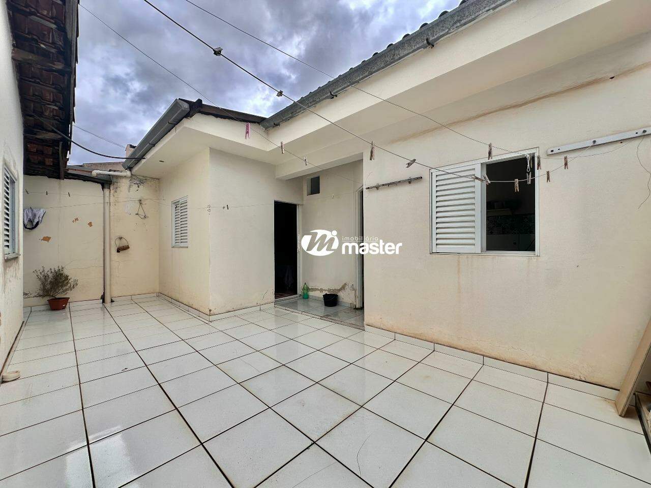 Casa à venda no Benjamim de Castro: 