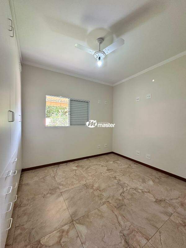 Casa em Condominio para aluguel no Residencial Florença: Dormitório I