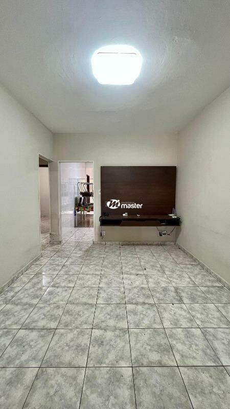 Casa à venda no Parque Residencial Brasília: Sala