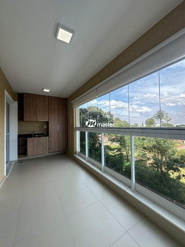 Apartamento à venda no Chácara Bom Retiro: Sacada