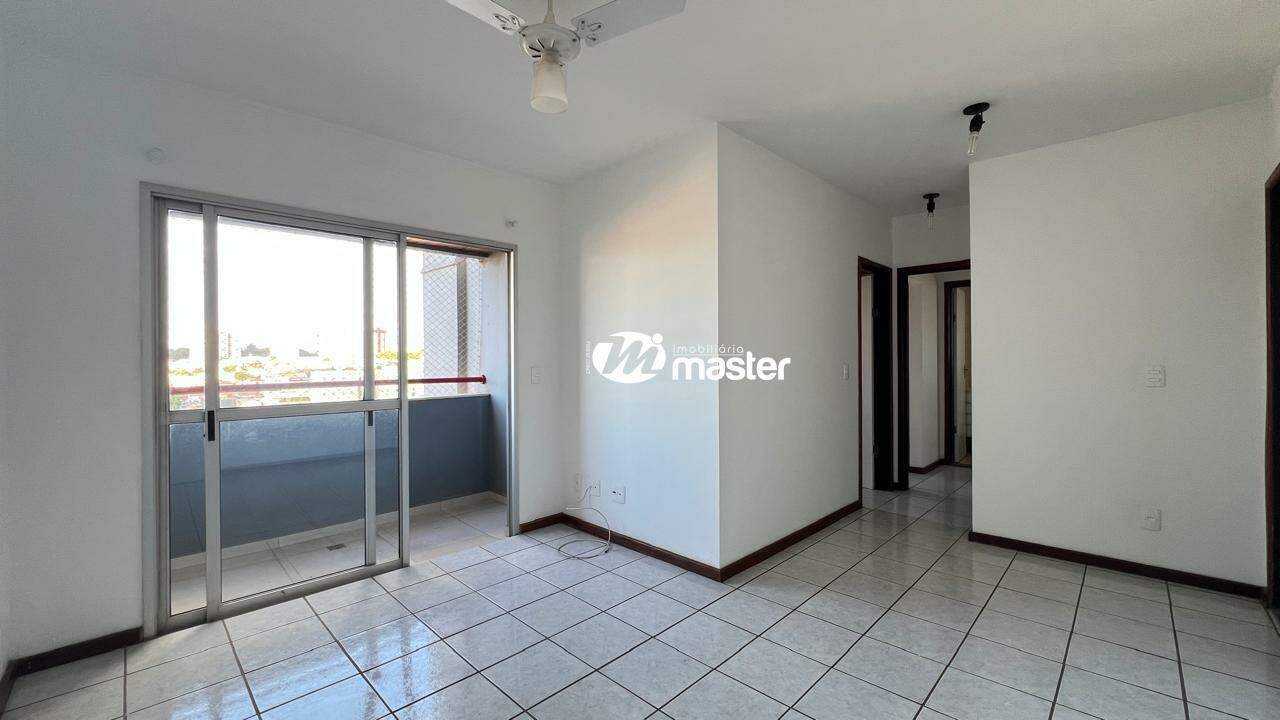 Apartamento à venda no Santa Cruz: 