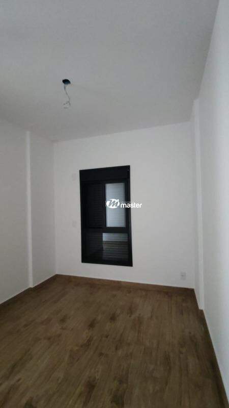 Apartamento à venda no Santa Cruz: 