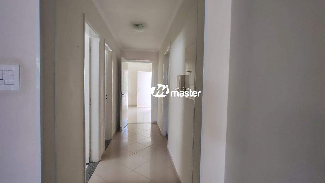 Casa comercial à venda no Zona Central: 