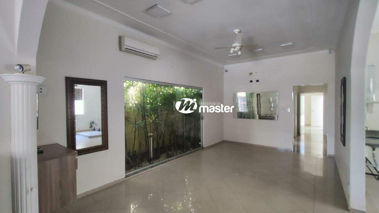 Casa comercial para aluguel no Zona Central: 