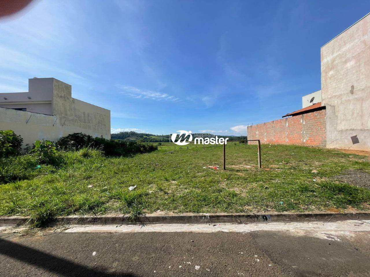 Terreno à venda no Jardim São Caetano II: 