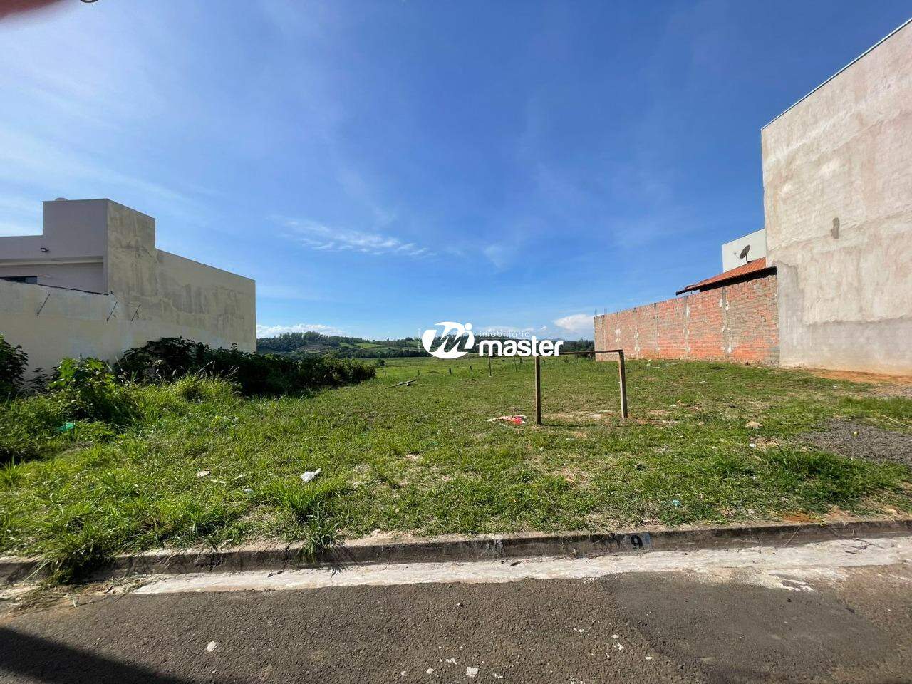 Terreno à venda no Jardim São Caetano II: 