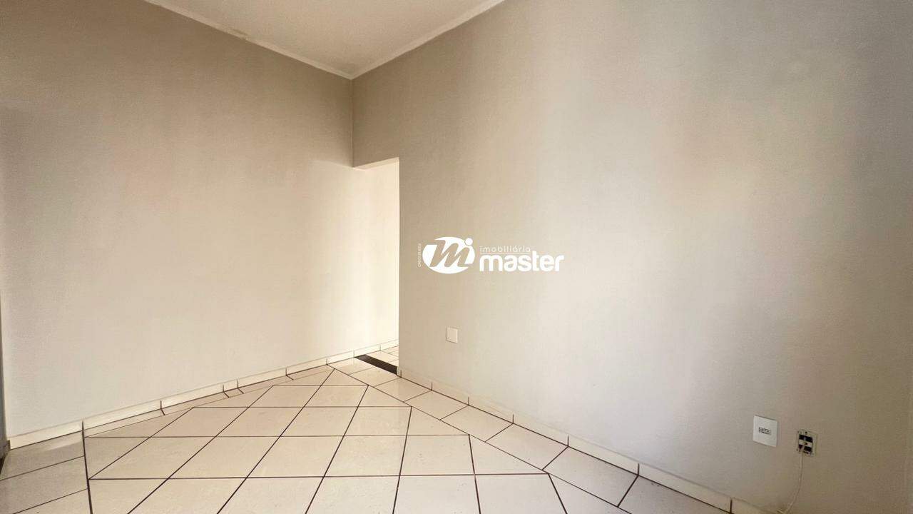 Casa para aluguel no Centro: 