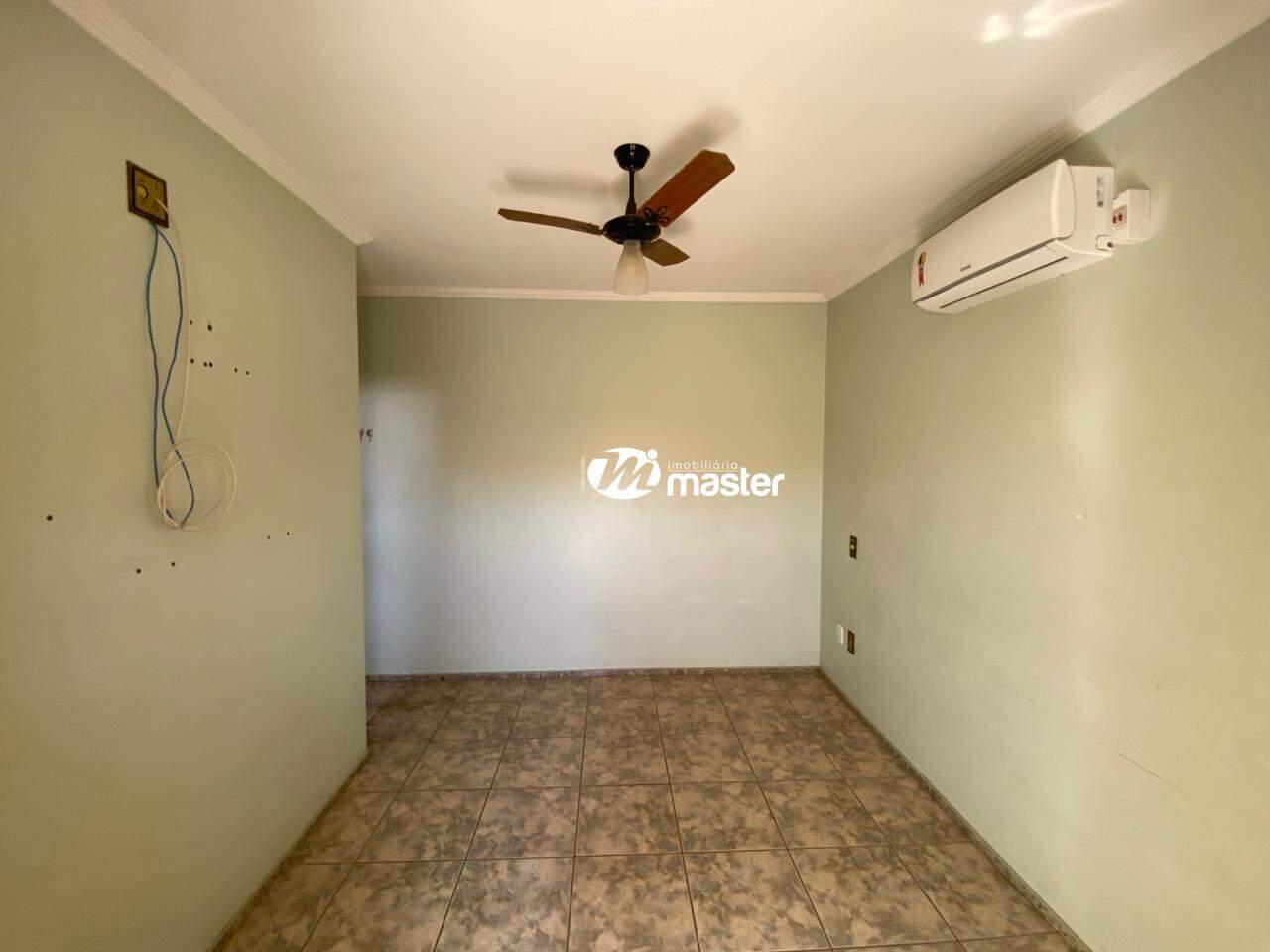 Casa para aluguel no Vila Operária: 