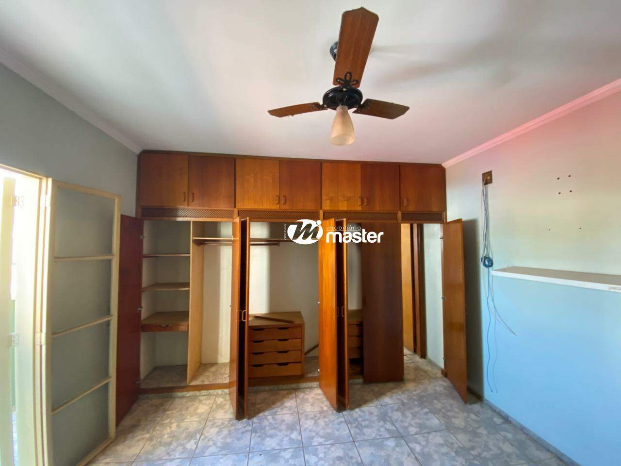 Casa para aluguel no Vila Operária: 