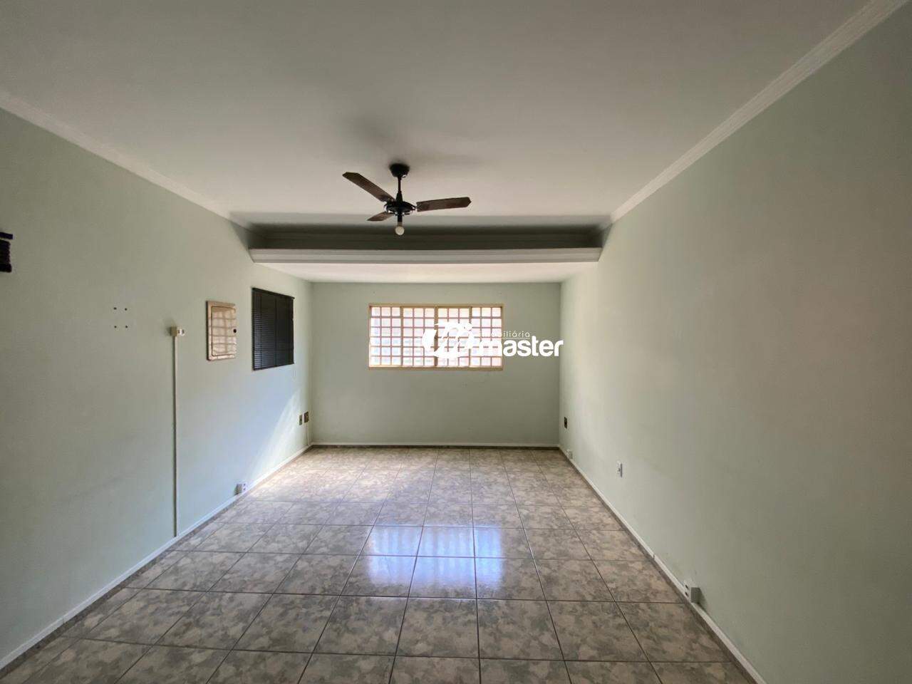 Casa para aluguel no Vila Operária: 