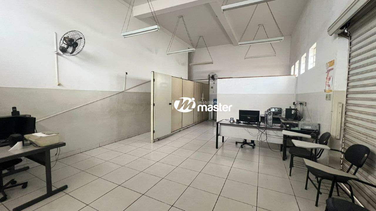 Prédio para aluguel no Zona Central: 