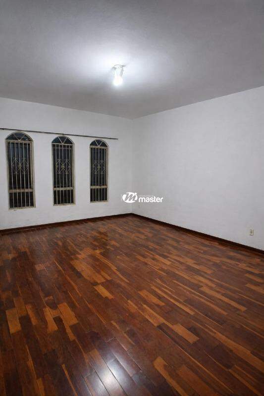 Casa à venda no Vila Alemã: Sala
