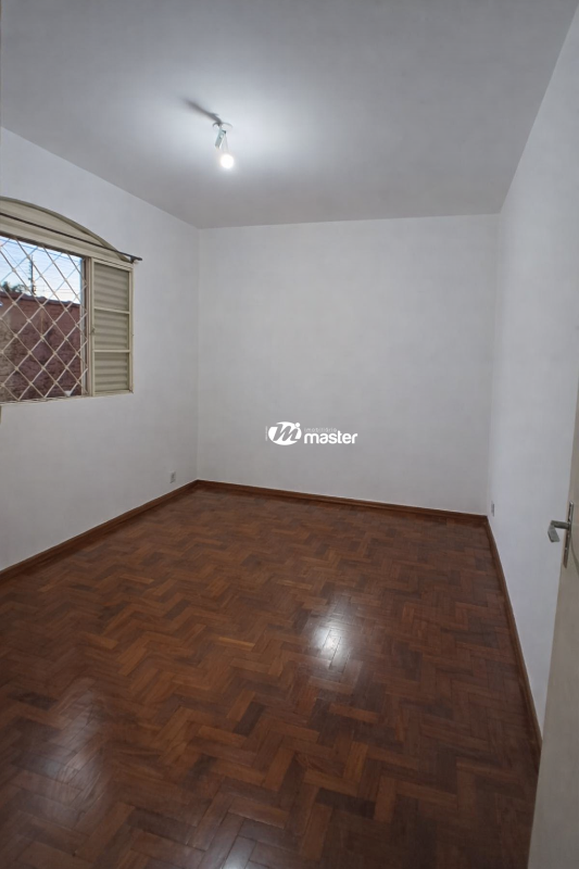 Casa à venda no Vila Alemã: Dormitório ll