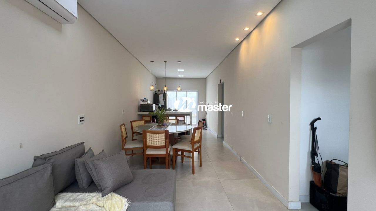 Casa à venda no Jardim São Caetano II: Sala