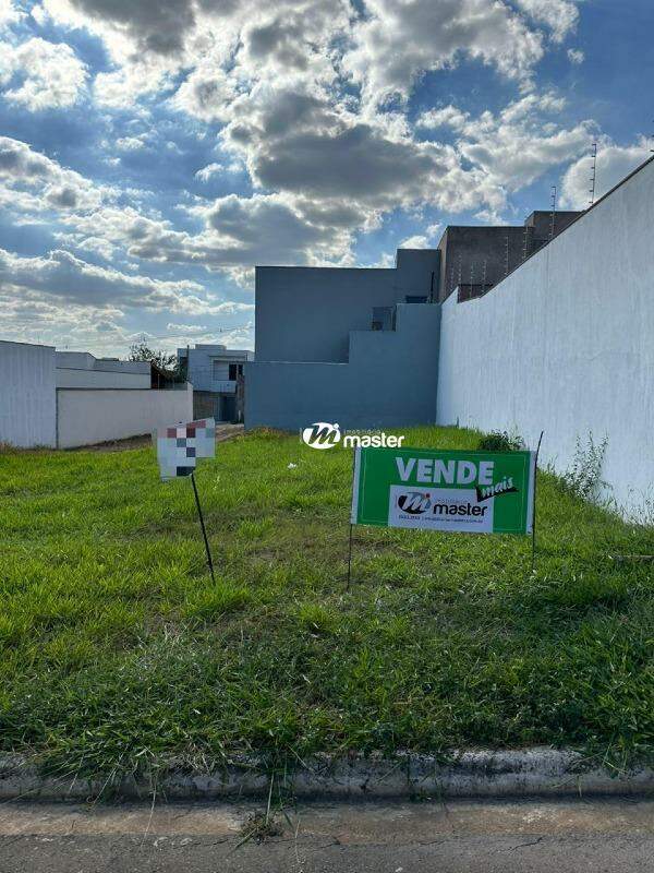 Terreno à venda no Diário Ville: 