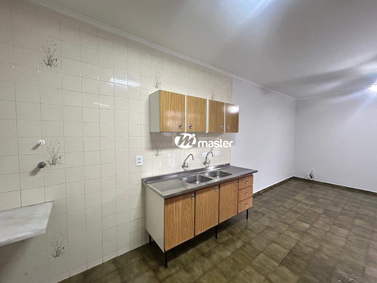 Casa para aluguel no Jardim Claret: 