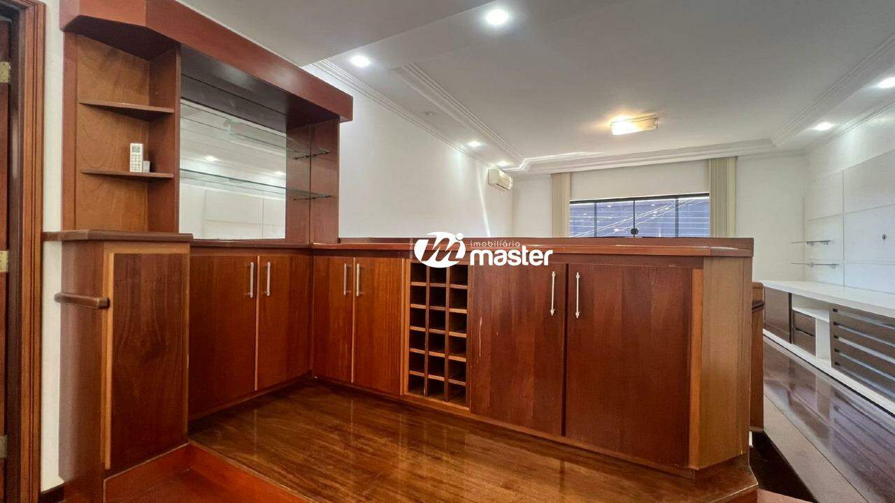 Casa para aluguel no Zona Central: 