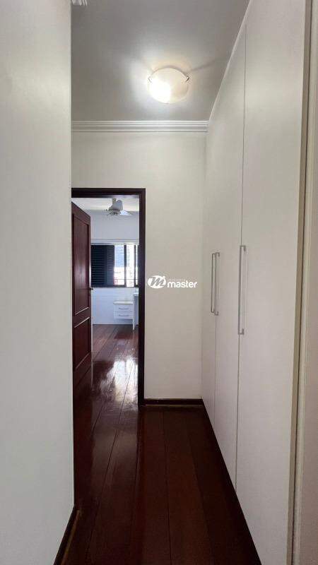 Casa para aluguel no Zona Central: Acesso aos dormitórios 