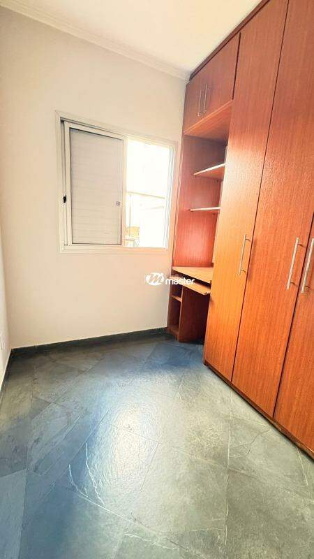 Apartamento para aluguel no Vila Santa Terezinha: 