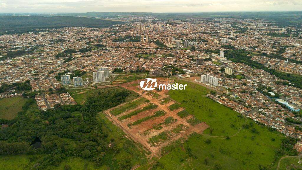 Lote para à venda no Jardim Cherveson, Rio Claro - SP: 