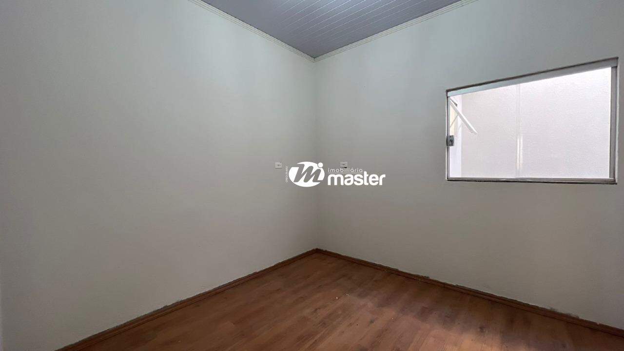 Casa para aluguel no Jardim Donângela: 