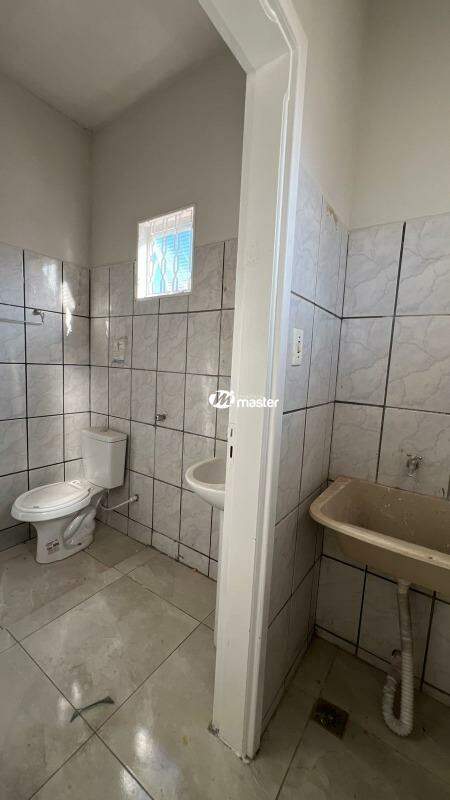 Casa para aluguel no Jardim Donângela: 