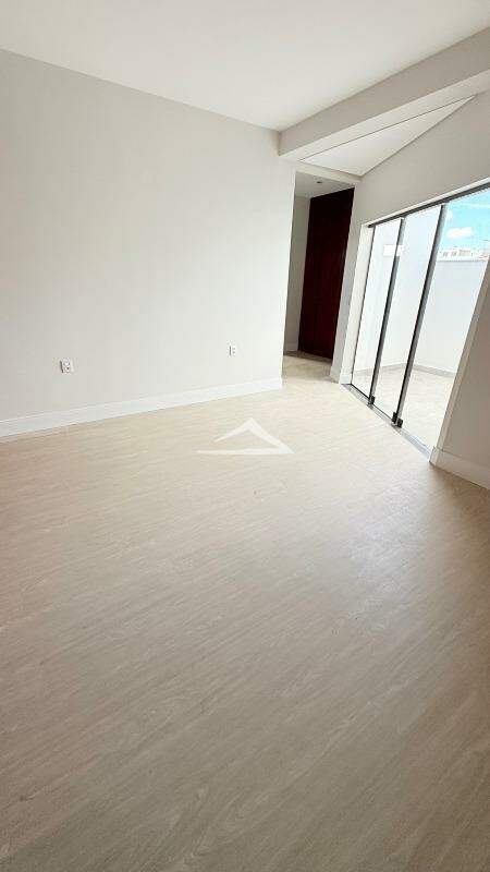 Casa para aluguel no Canaã: 