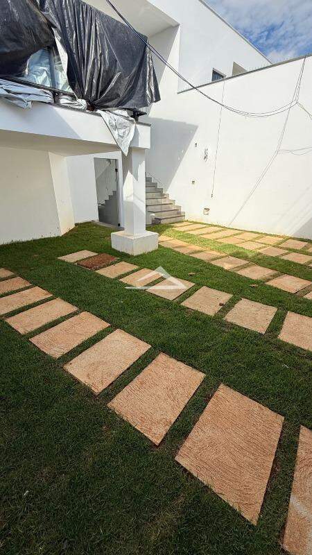 Casa para aluguel no Canaã: 