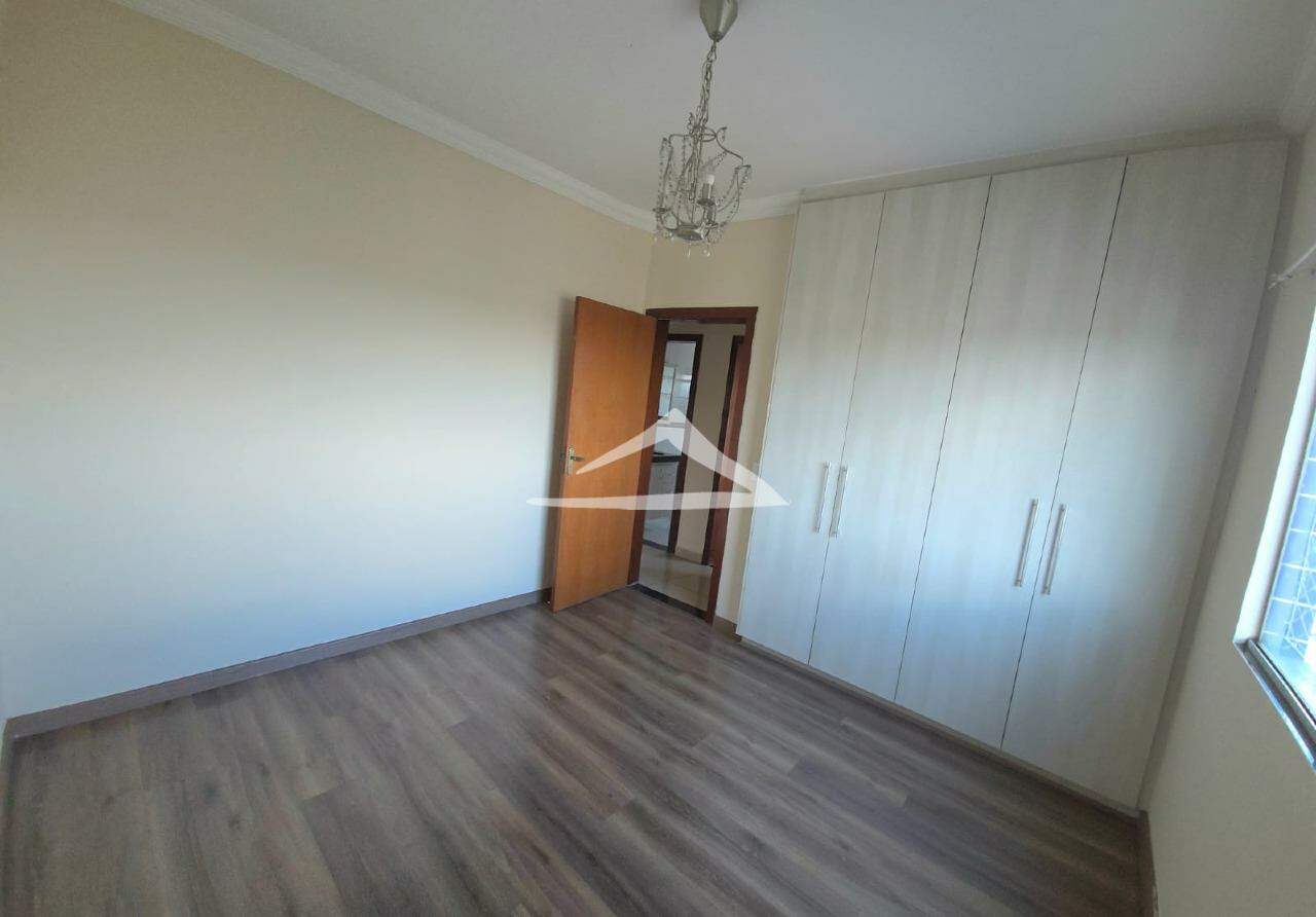 APTO COBERTURA à venda no Santo Antônio: 