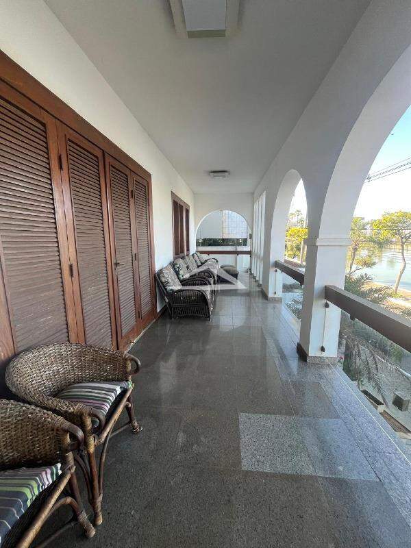 Casa à venda no CENTRO: 