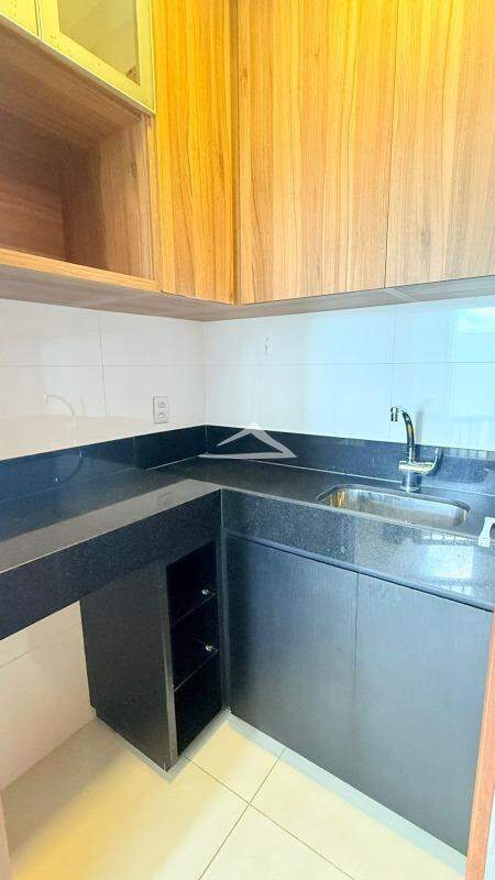 Casa para aluguel no CONDOMINIO BLUE GARDEM: APOIO 2º ANDAR