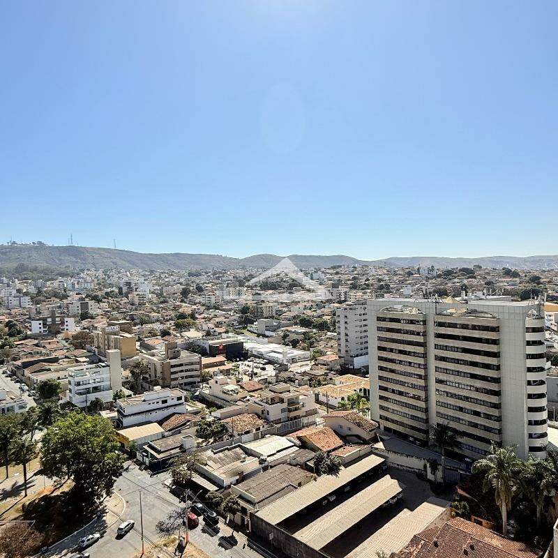 APTO COBERTURA à venda no CENTRO: 