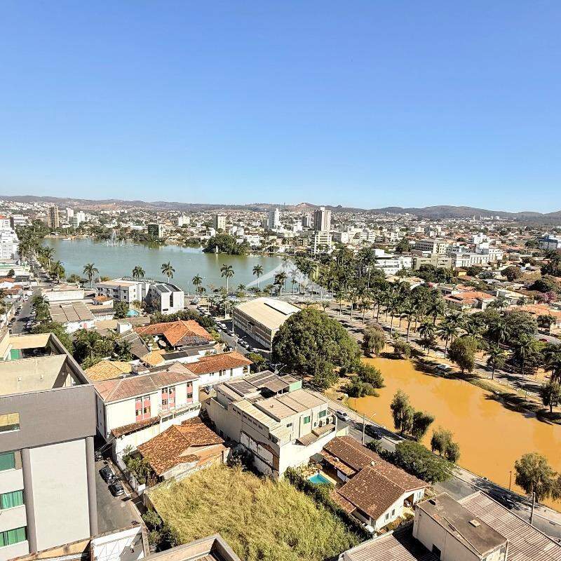 APTO COBERTURA à venda no CENTRO: 