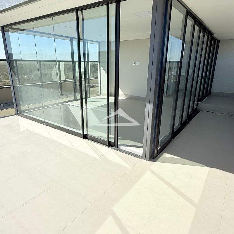 APTO COBERTURA à venda no CENTRO: 