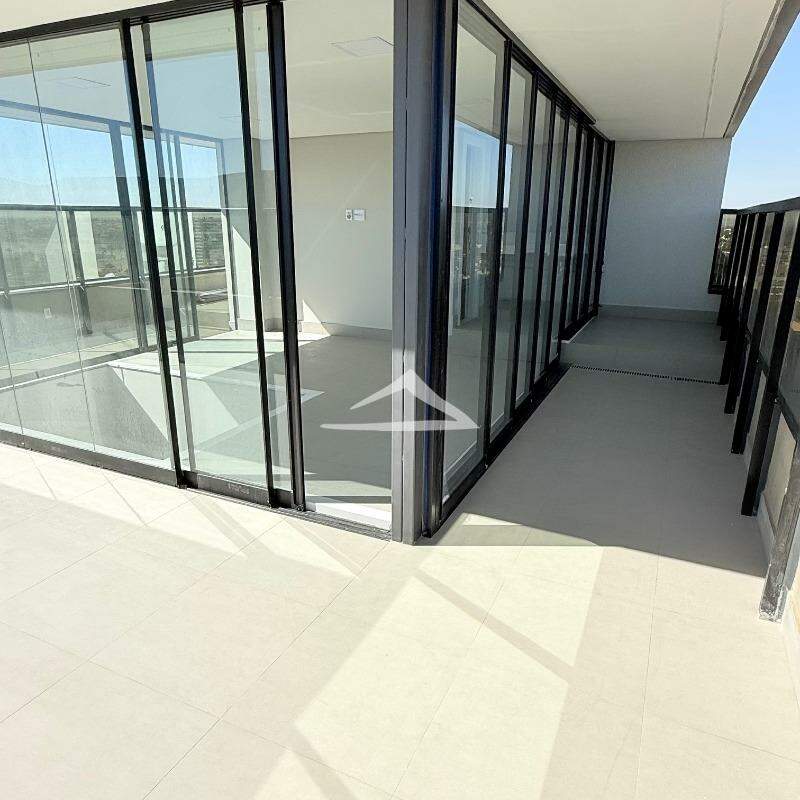 APTO COBERTURA à venda no CENTRO: 