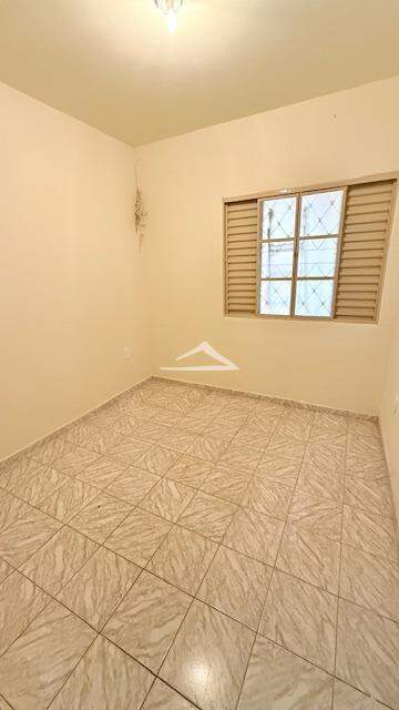 Casa para aluguel no SANTA MARIA: 