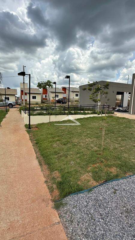 Casa para aluguel no SANTA MARIA: 