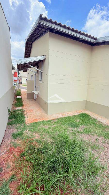 Casa para aluguel no SANTA MARIA: 