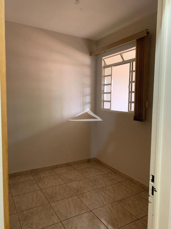 Casa à venda no Eldorado: 