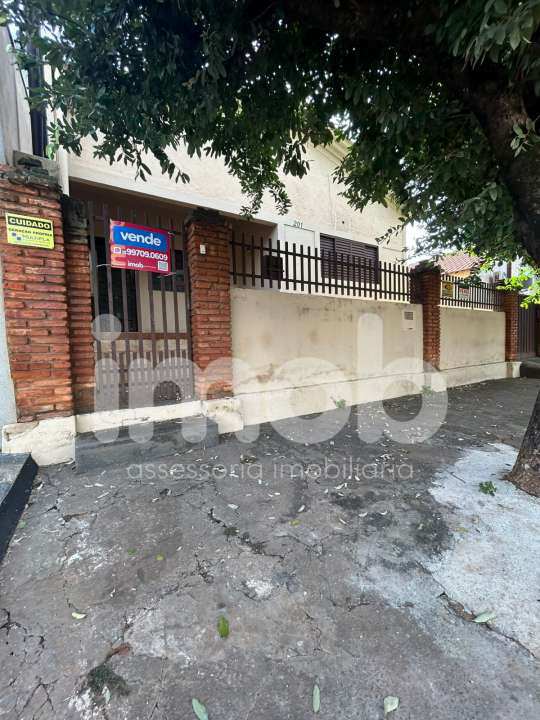 Casa Térrea à venda no Parque Santo Antônio: 