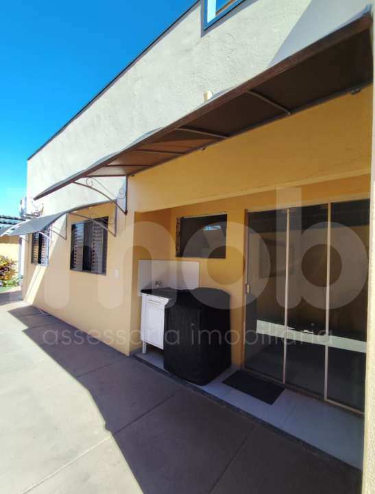 Casa Térrea à venda no Centro: 