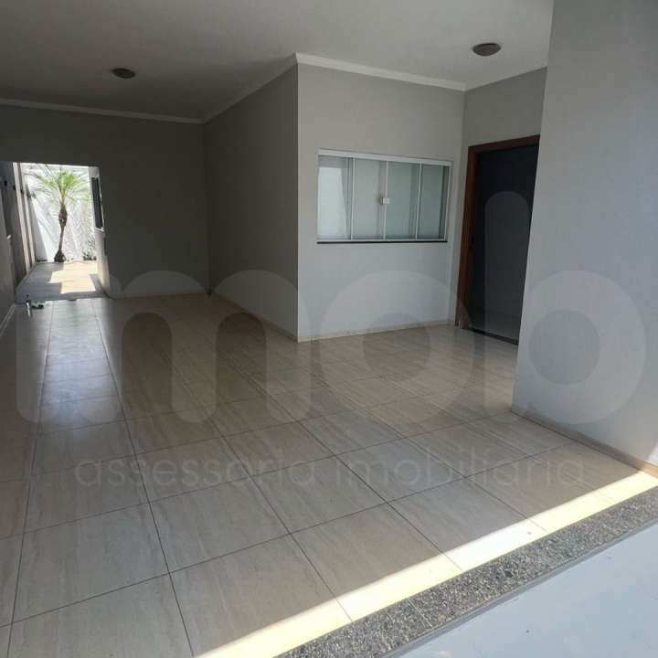 Casa Térrea à venda no Centro: 