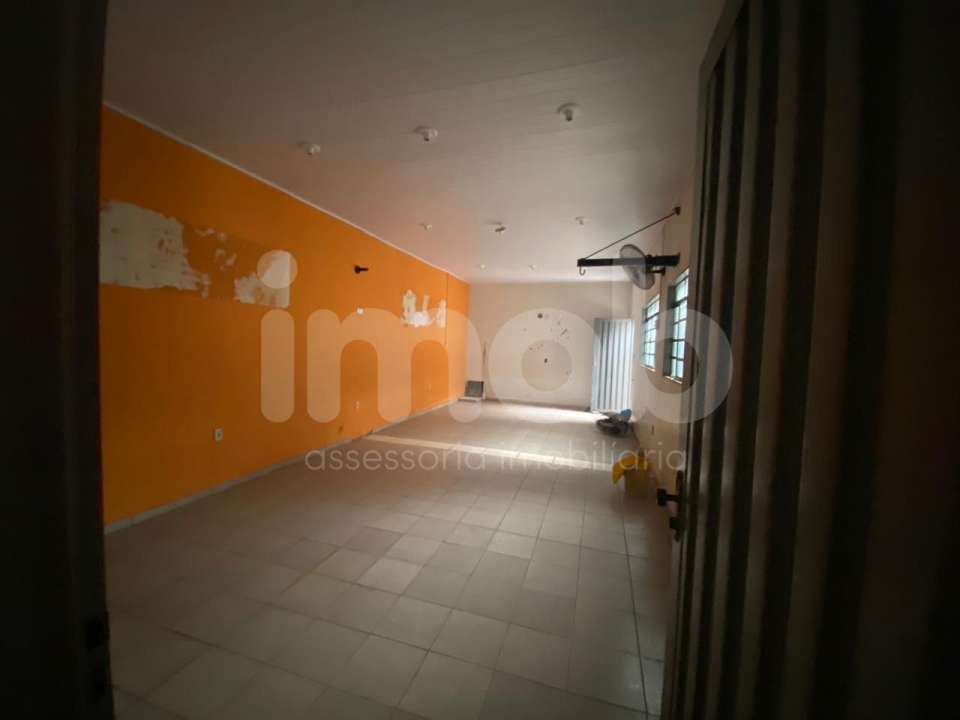 Salão à venda no Centro: 