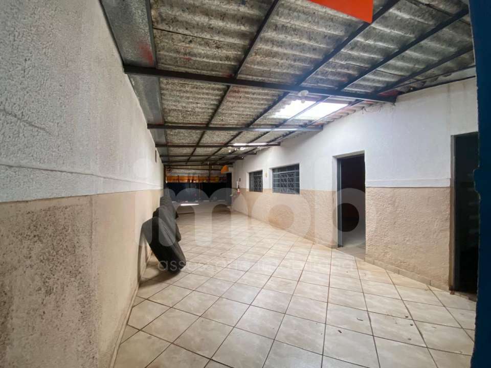 Salão à venda no Centro: 