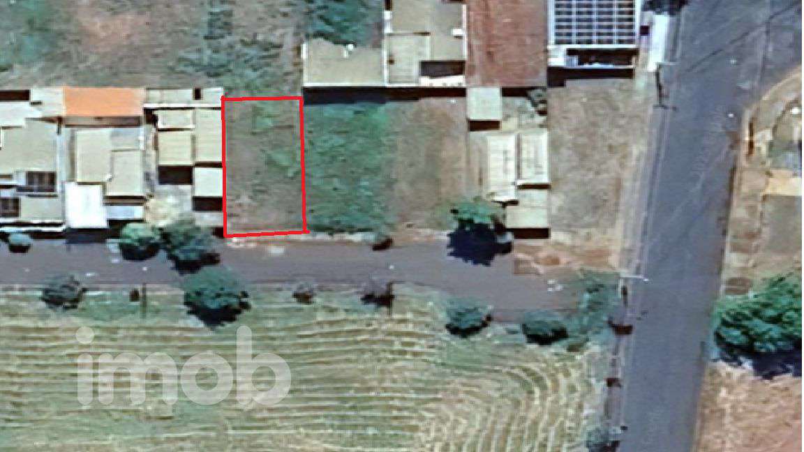 Terreno à venda no Jardim Santa Cecília: 