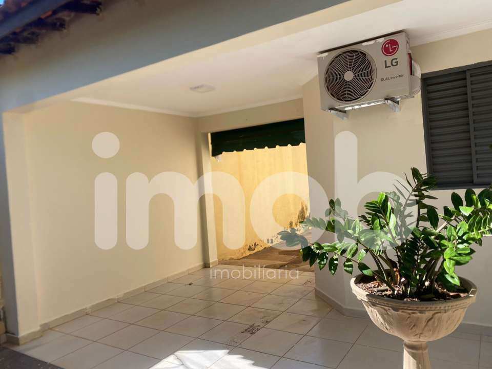 Casa Térrea à venda no Stella Maris: 