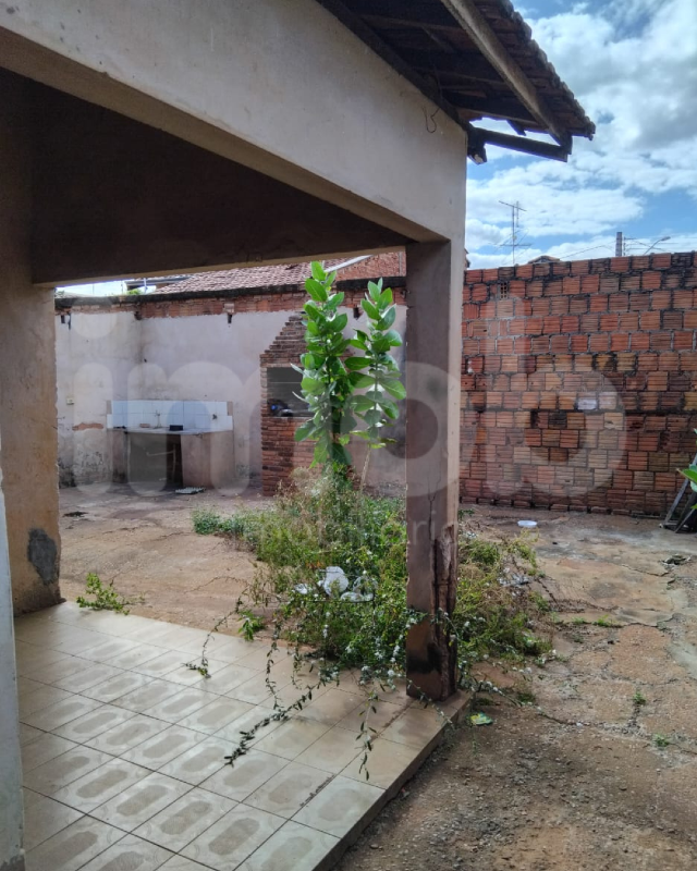 Casa à venda no Piscina: 