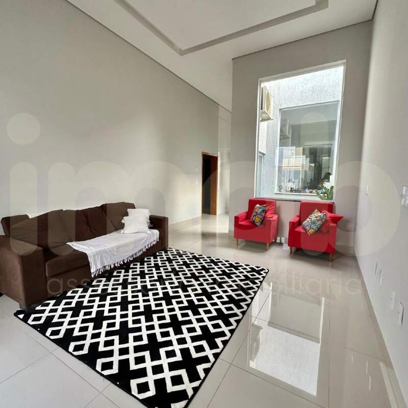 Casa à venda no Centro: 