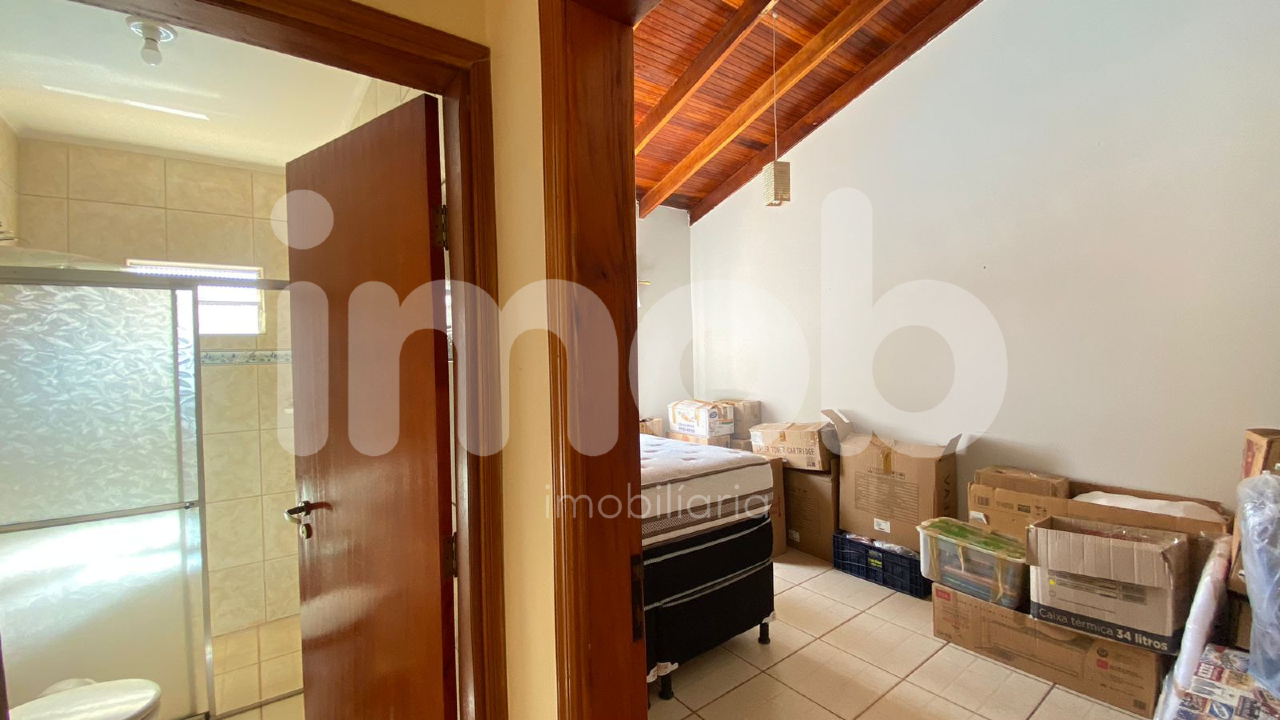 Casa à venda no Centro: 